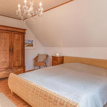 2 Bedroom Lovely In Langenhorn